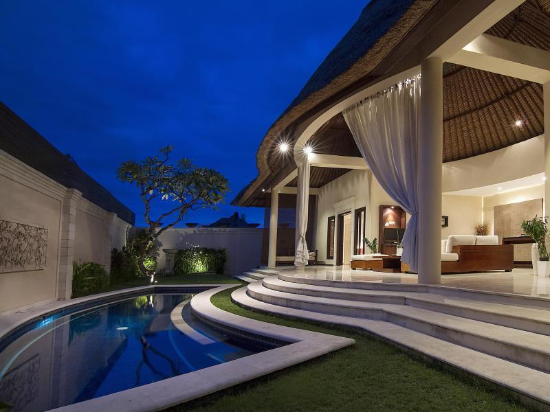 Arsa Villa Bali เซมินยัค ภายนอก รูปภาพ